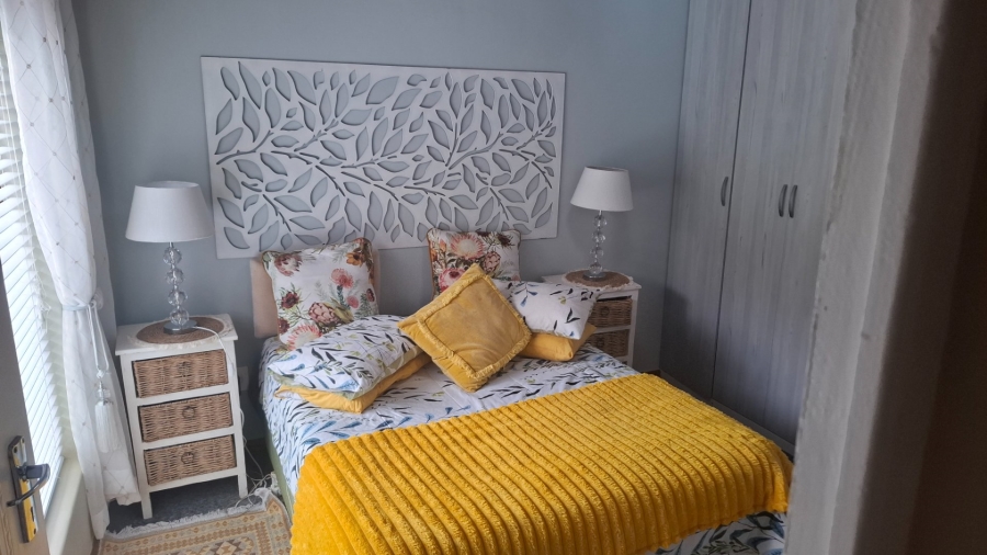 3 Bedroom Property for Sale in Heiderand Western Cape